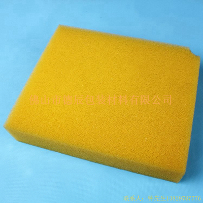 彈性好、拉力強(qiáng)、濾塵速度快、濾塵率高、氣流阻力低、通風(fēng)性能好、耐藥等化學(xué)性能良好?？梢郧逑矗春笮Ч蛔?。過(guò)濾棉，具有較好的透氣性和較強(qiáng)的機(jī)械強(qiáng)度，作為過(guò)濾材料具有流動(dòng)阻力小，濾出效率高的特點(diǎn)，可反復(fù)水洗，顯示出耐用，環(huán)保，經(jīng)濟(jì)等優(yōu)勢(shì)。